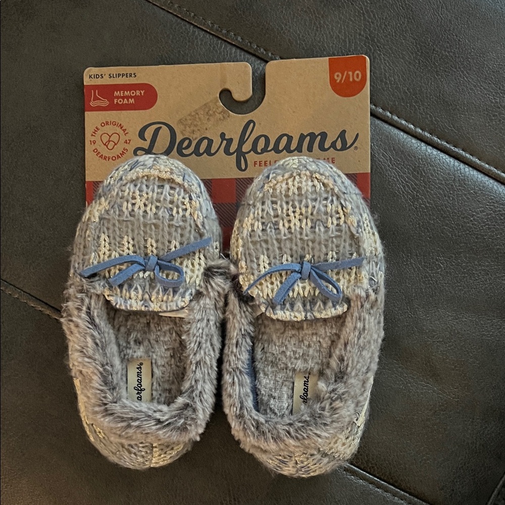Dearfoams Kids' Slippers with Blue Bow